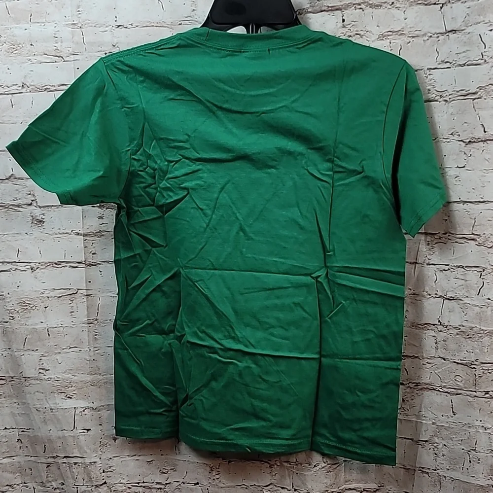 lucky bull dog  t shirt medium new in package